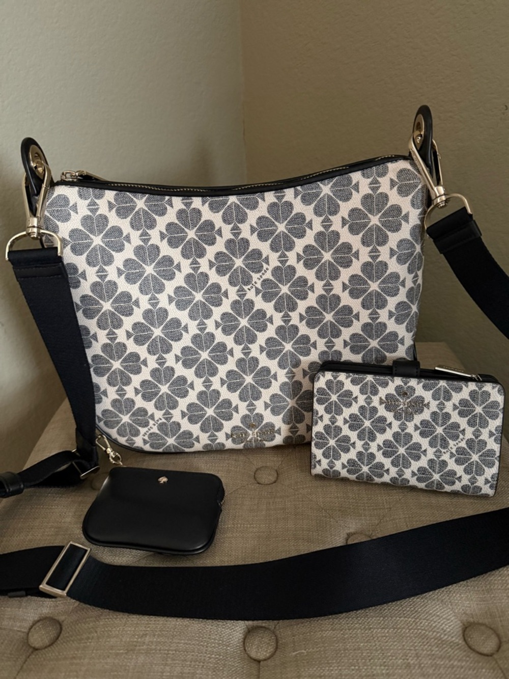 Kate Spade Floral Crossbody Set in Black and White with 2 detachable straps